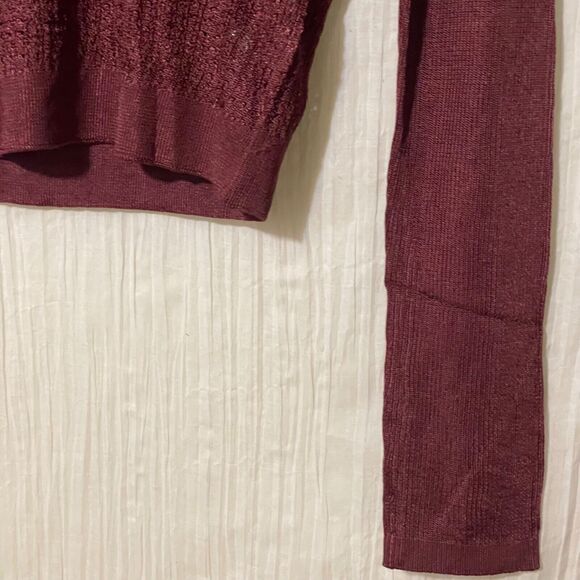 Free People Shirt Womens Large NWT Open Knit H2O Crew Cropped Raw Garnet - Picture 5 of 13